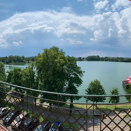 Nad Jeziorem Ełk